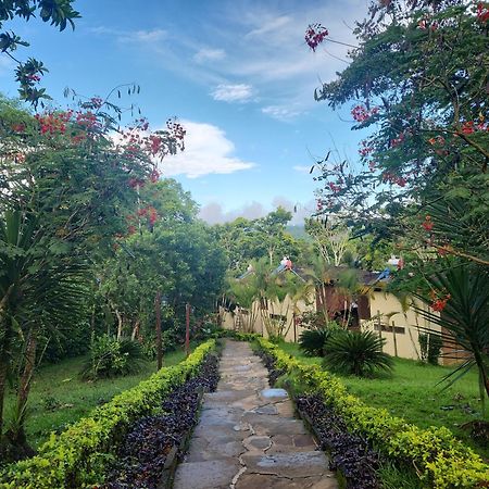 Las Jawas Lodge Sauce Exterior foto